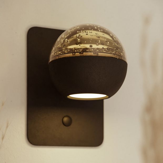 Belluno 4588ZW – Zwarte 1-lichts wandlamp dimbaar