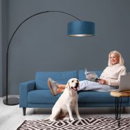 Booglamp Sparkled Light 8242ZW zwart met luxe blauwe velours kap - Blauw, Zwart - Metaal, Velours stof - Steinhauer